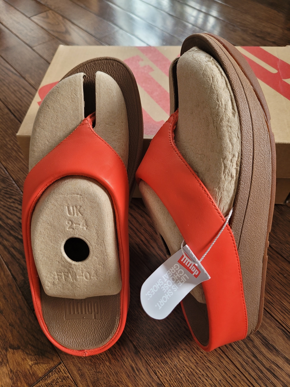 NWT FitFlop Ringer Toe-Post Sandals Flame Red - Picture 3 of 7